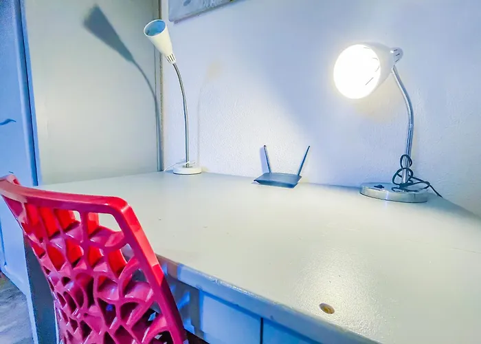 Апартаменты Calme Et Bien Situe A